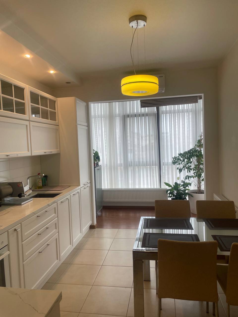Аренда 2-комнатной квартиры 120 м², Тенистая ул., 30
