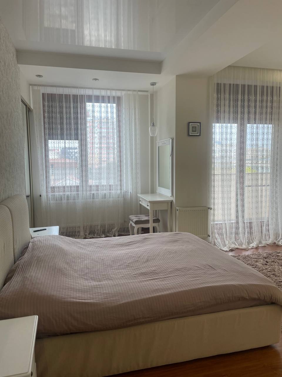 Аренда 2-комнатной квартиры 120 м², Тенистая ул., 30