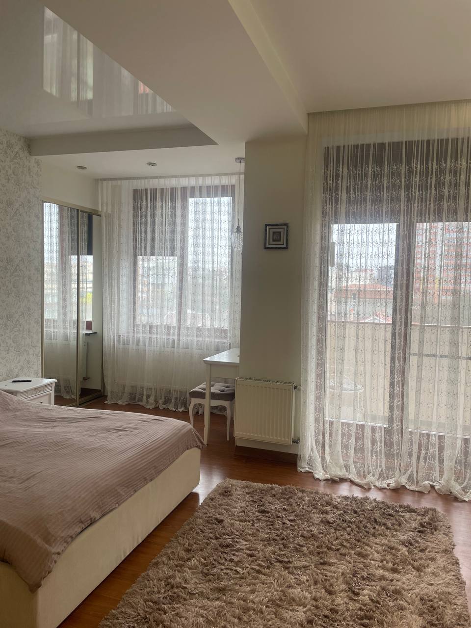 Аренда 2-комнатной квартиры 120 м², Тенистая ул., 30