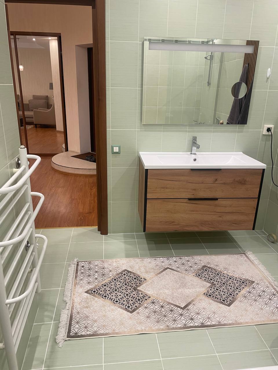 Аренда 2-комнатной квартиры 120 м², Тенистая ул., 30