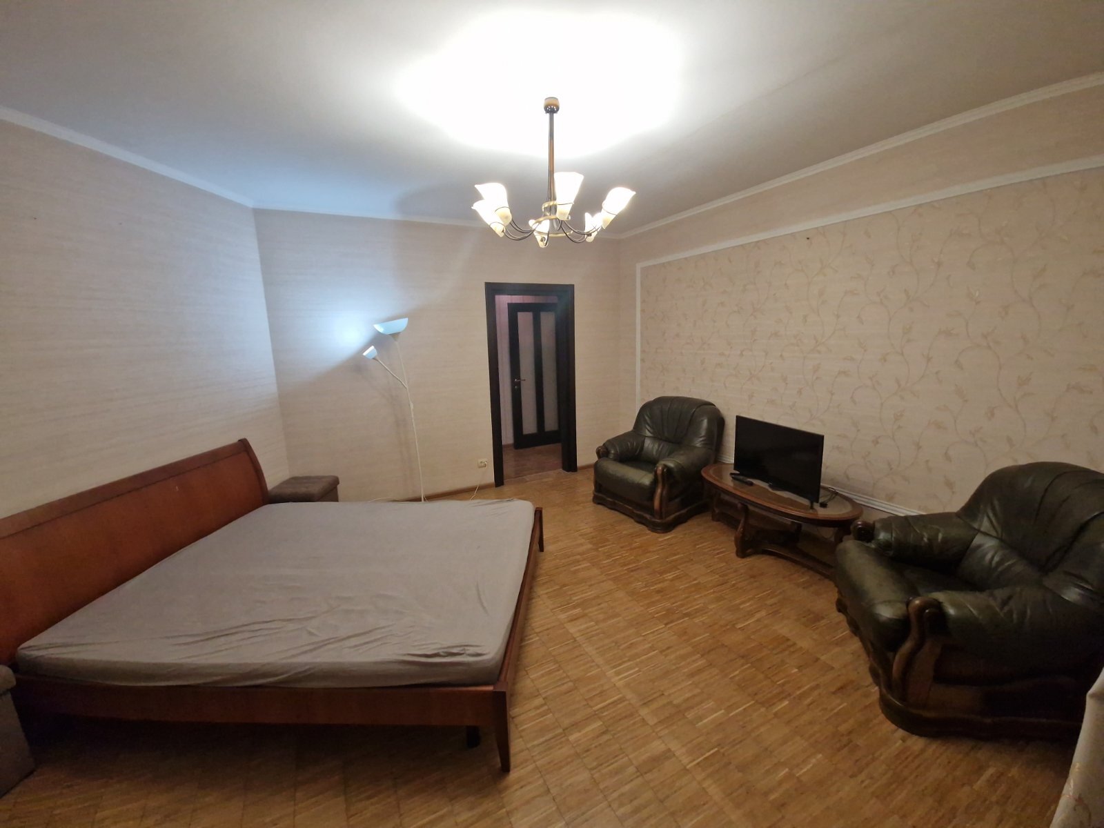 Продажа 2-комнатной квартиры 76 м², Бориспольская ул., 6