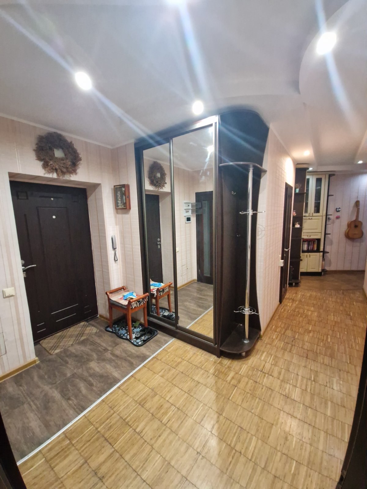 Продажа 2-комнатной квартиры 76 м², Бориспольская ул., 6