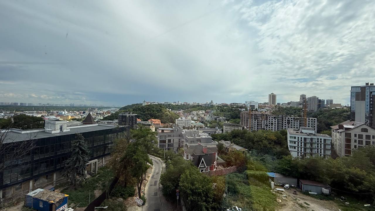 Продаж 2-кімнатної квартири 66 м², Олегівська вул., 36