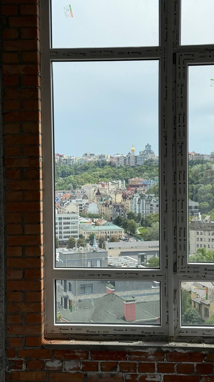 Продаж 2-кімнатної квартири 66 м², Олегівська вул., 36