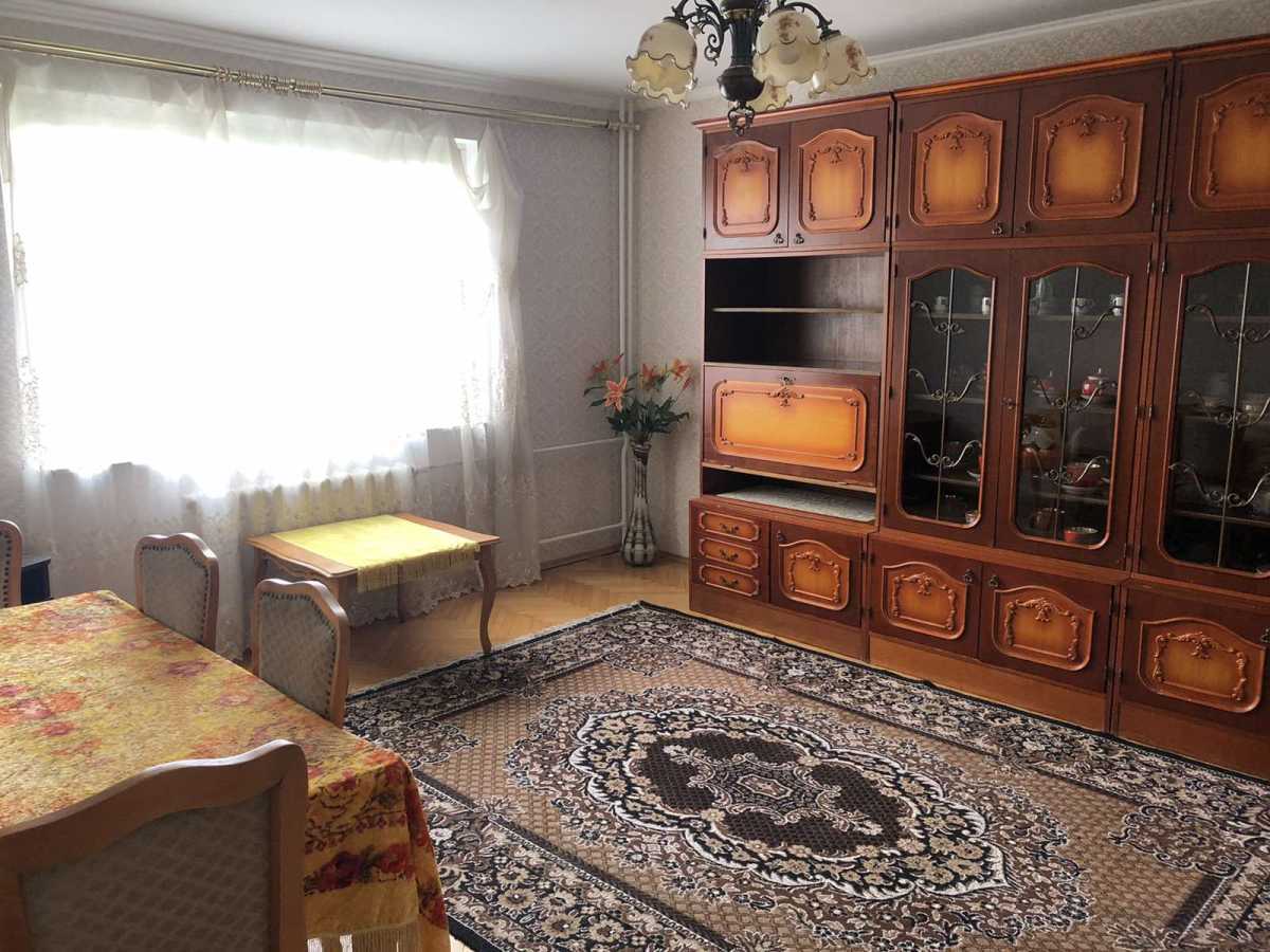 Оренда 4-кімнатної квартири 100 м², Кадетський Гай вул., 7