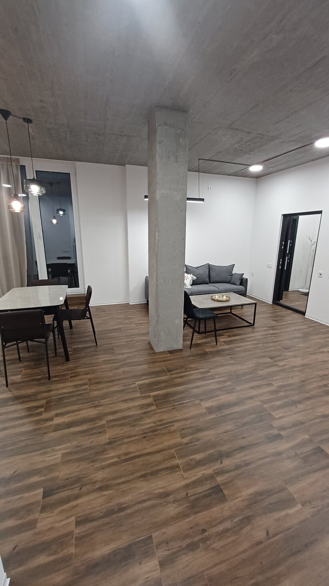 Аренда 2-комнатной квартиры 100 м², Гагарина просп.