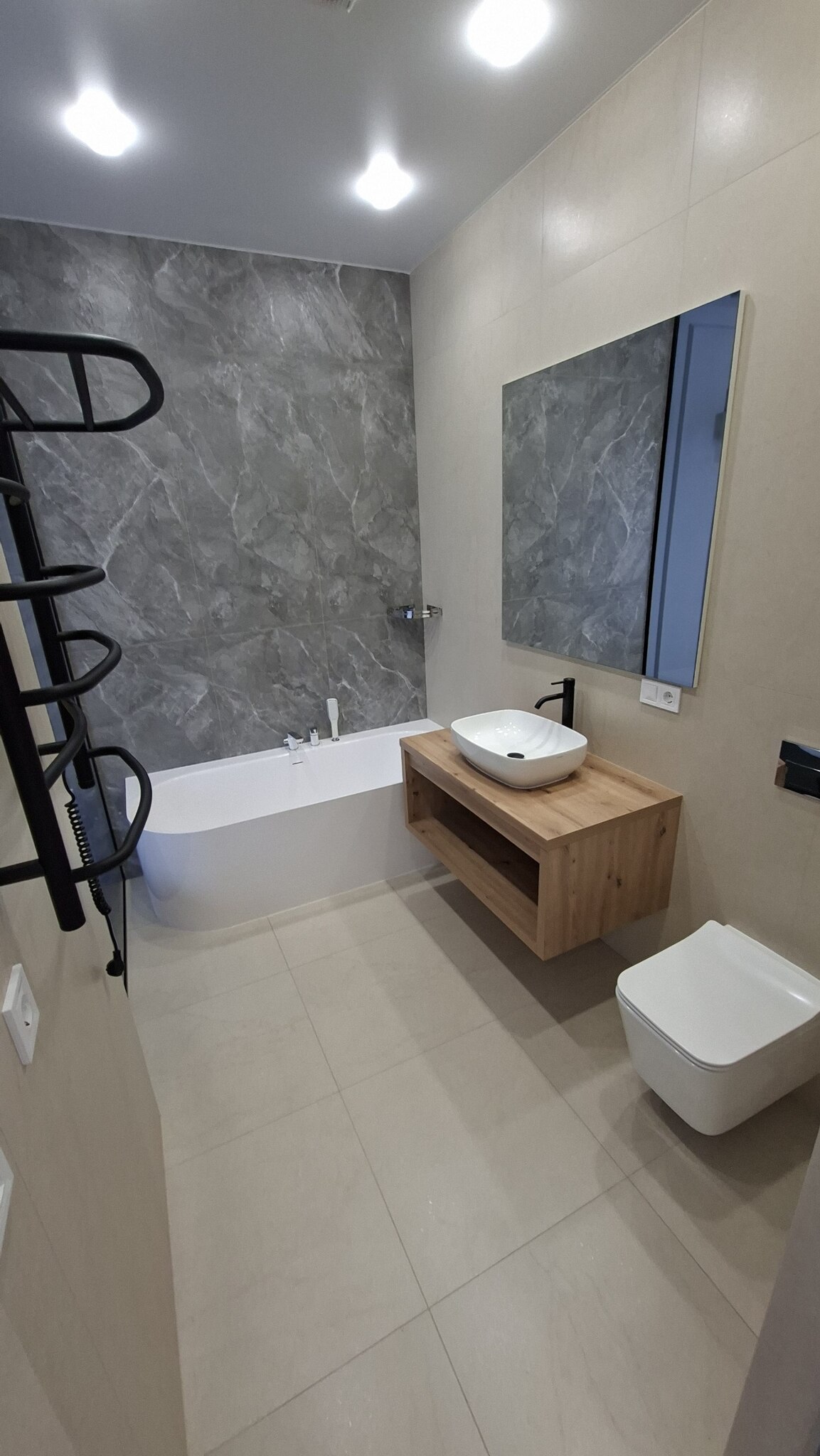 Аренда 2-комнатной квартиры 100 м², Гагарина просп.