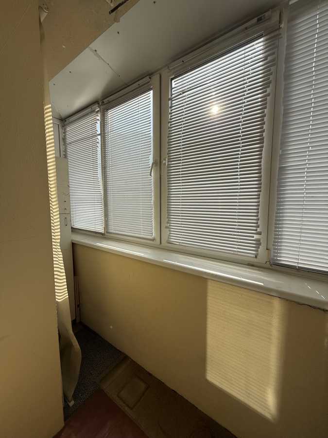 Продаж 3-кімнатної квартири 70 м², Симона Петлюри вул., 17А
