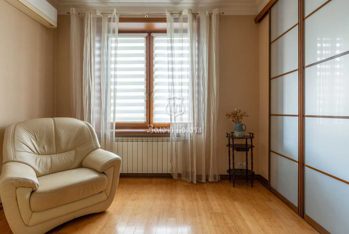 Продаж 3-кімнатної квартири 75.3 м², Миколи Кібальчича вул., Міхновського, 20