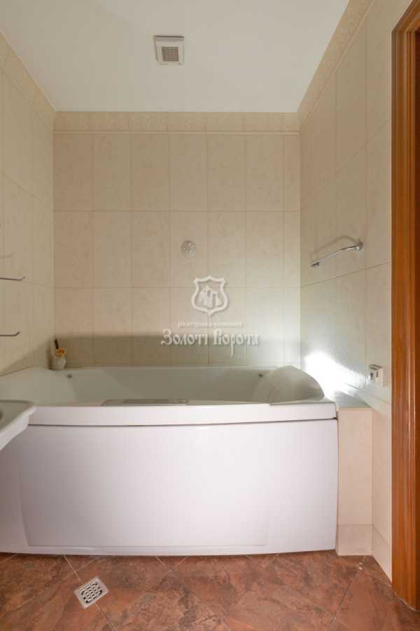 Продаж 3-кімнатної квартири 75.3 м², Миколи Кібальчича вул., Міхновського, 20
