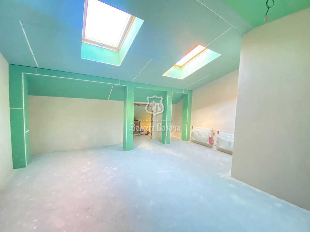 Продаж 3-кімнатної квартири 130 м², Тарасівська вул., 9