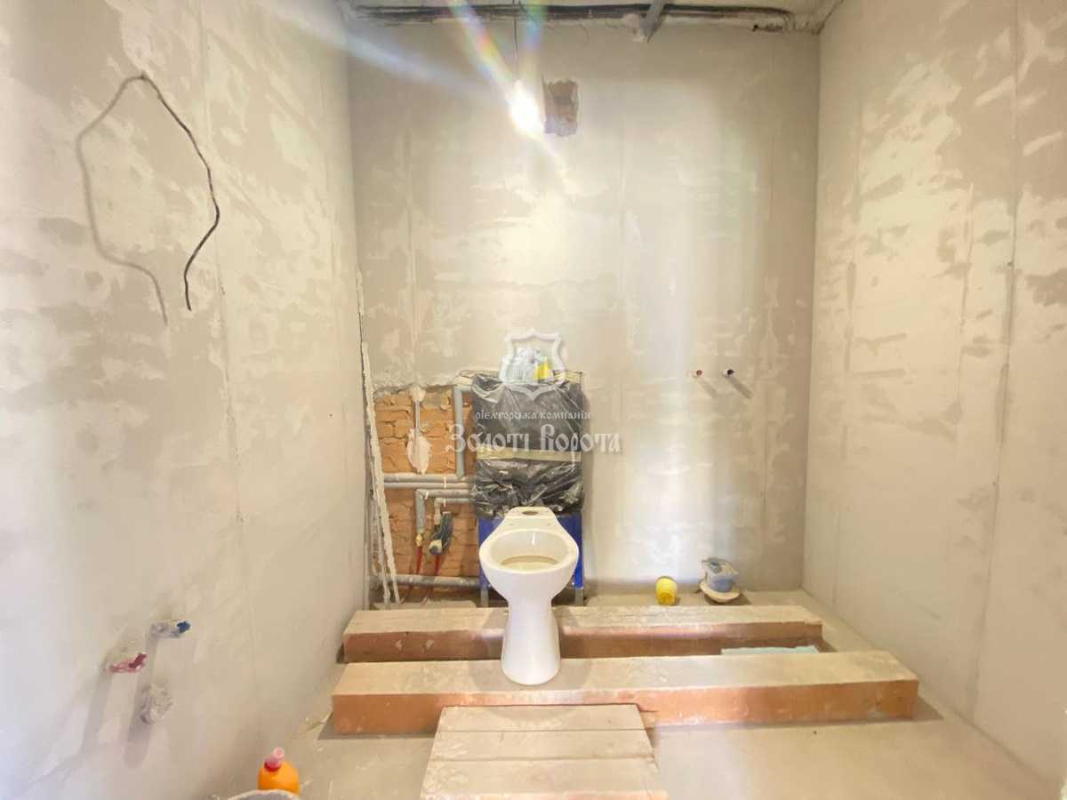 Продаж 3-кімнатної квартири 130 м², Тарасівська вул., 9