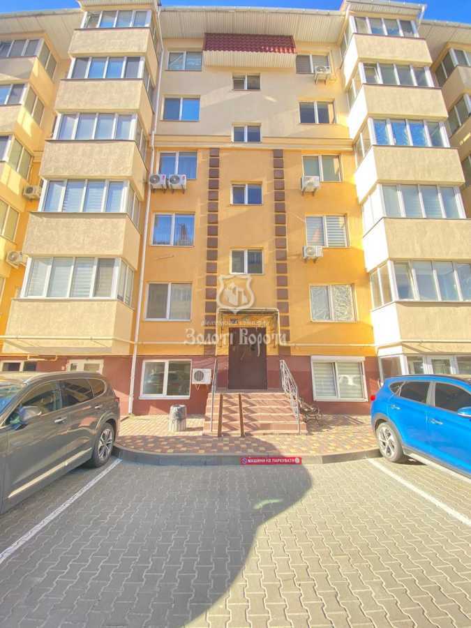 Продаж 3-кімнатної квартири 130 м², Тарасівська вул., 9