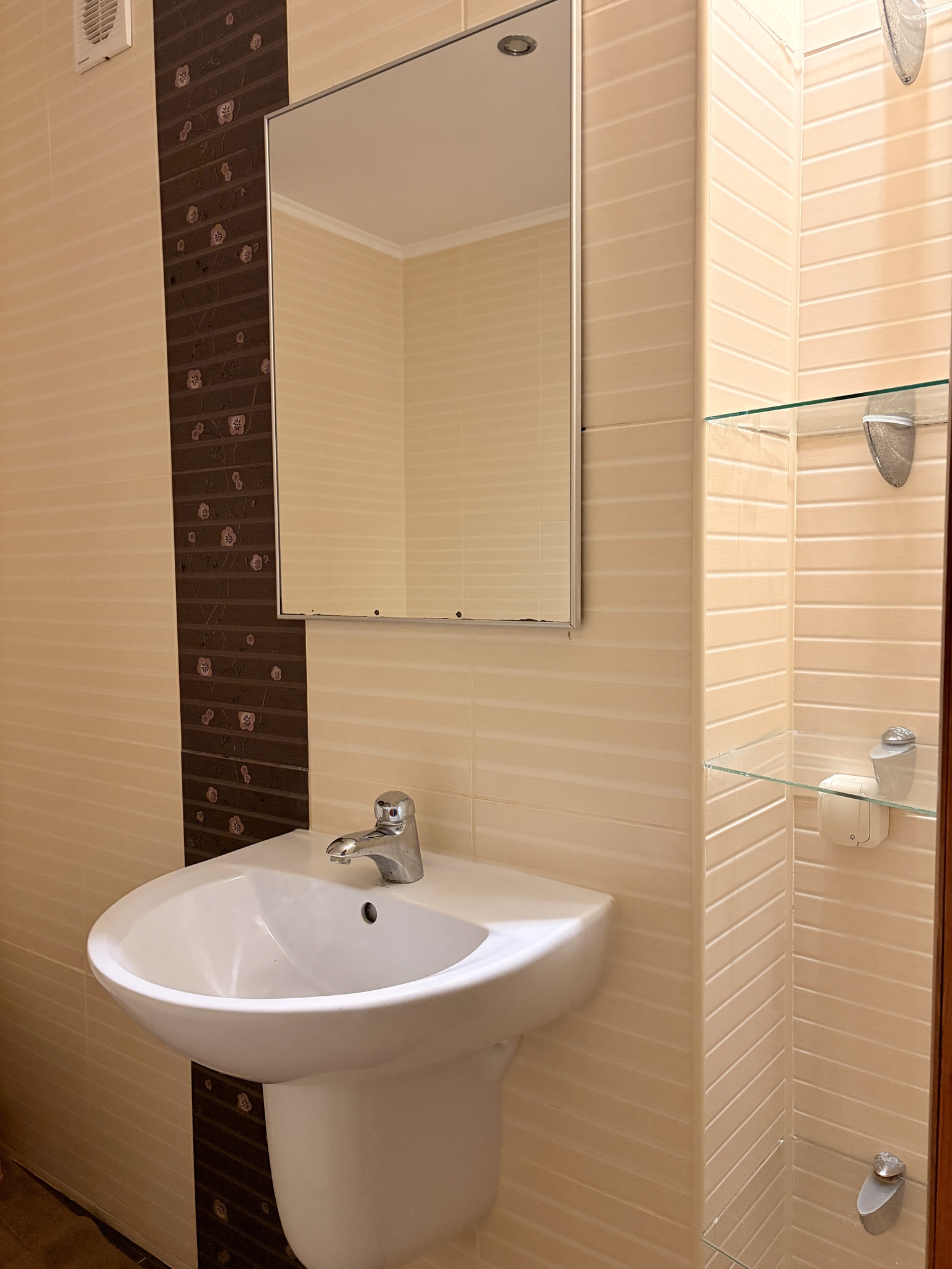 Продажа 2-комнатной квартиры 53 м², Передовая ул., 52В