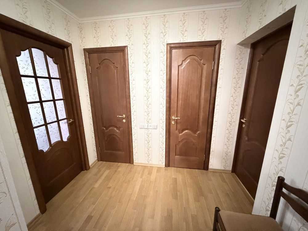 Оренда 3-кімнатної квартири 68 м², Вишгородська вул., 4А