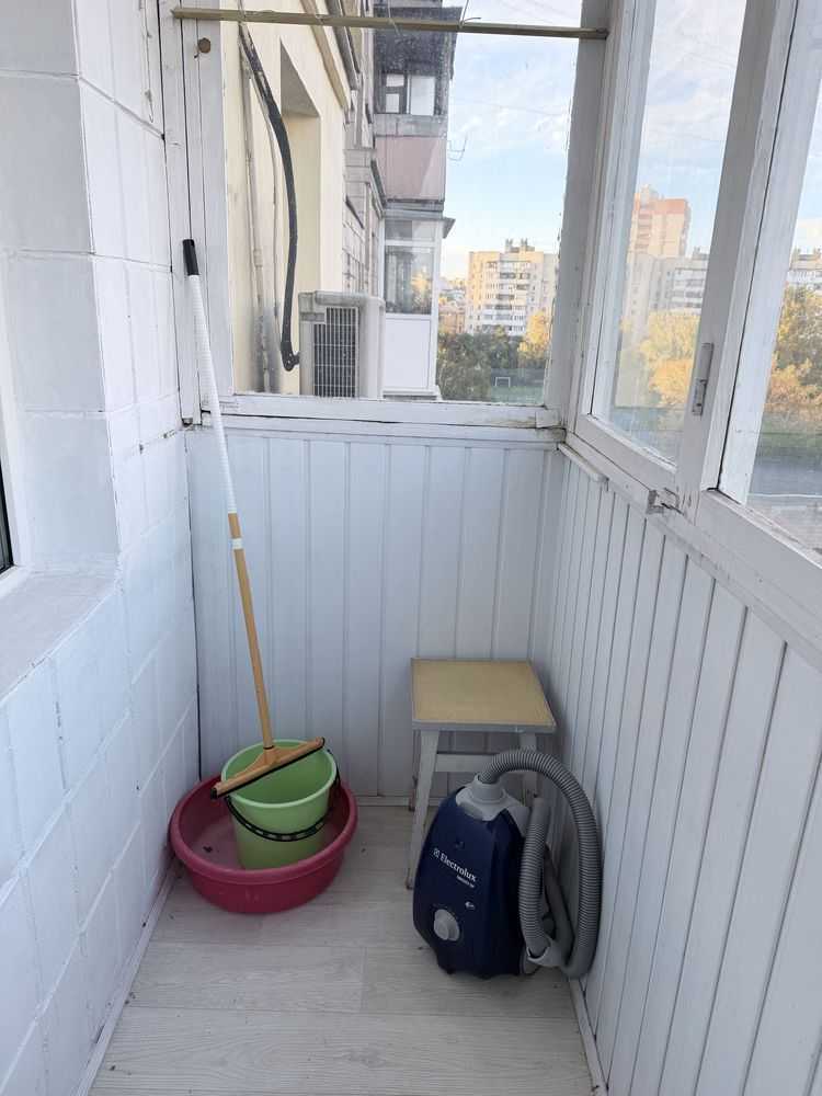 Оренда 3-кімнатної квартири 68 м², Вишгородська вул., 4А