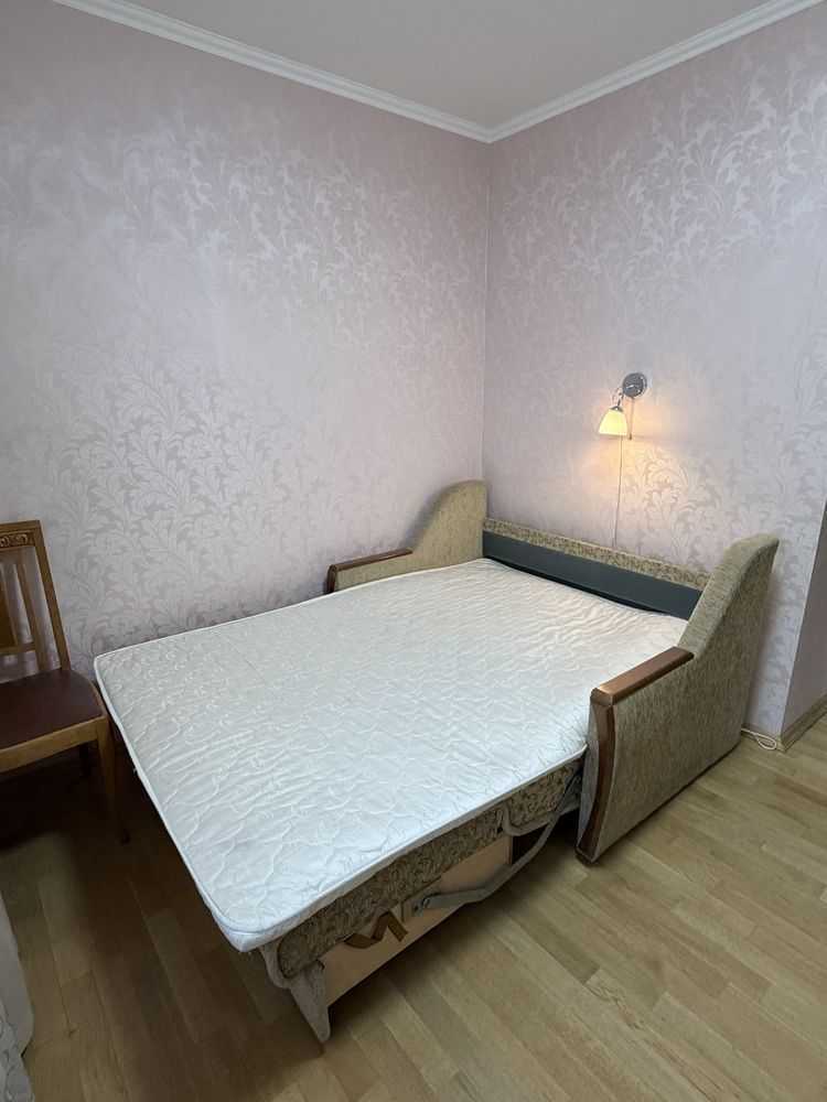Оренда 3-кімнатної квартири 68 м², Вишгородська вул., 4А