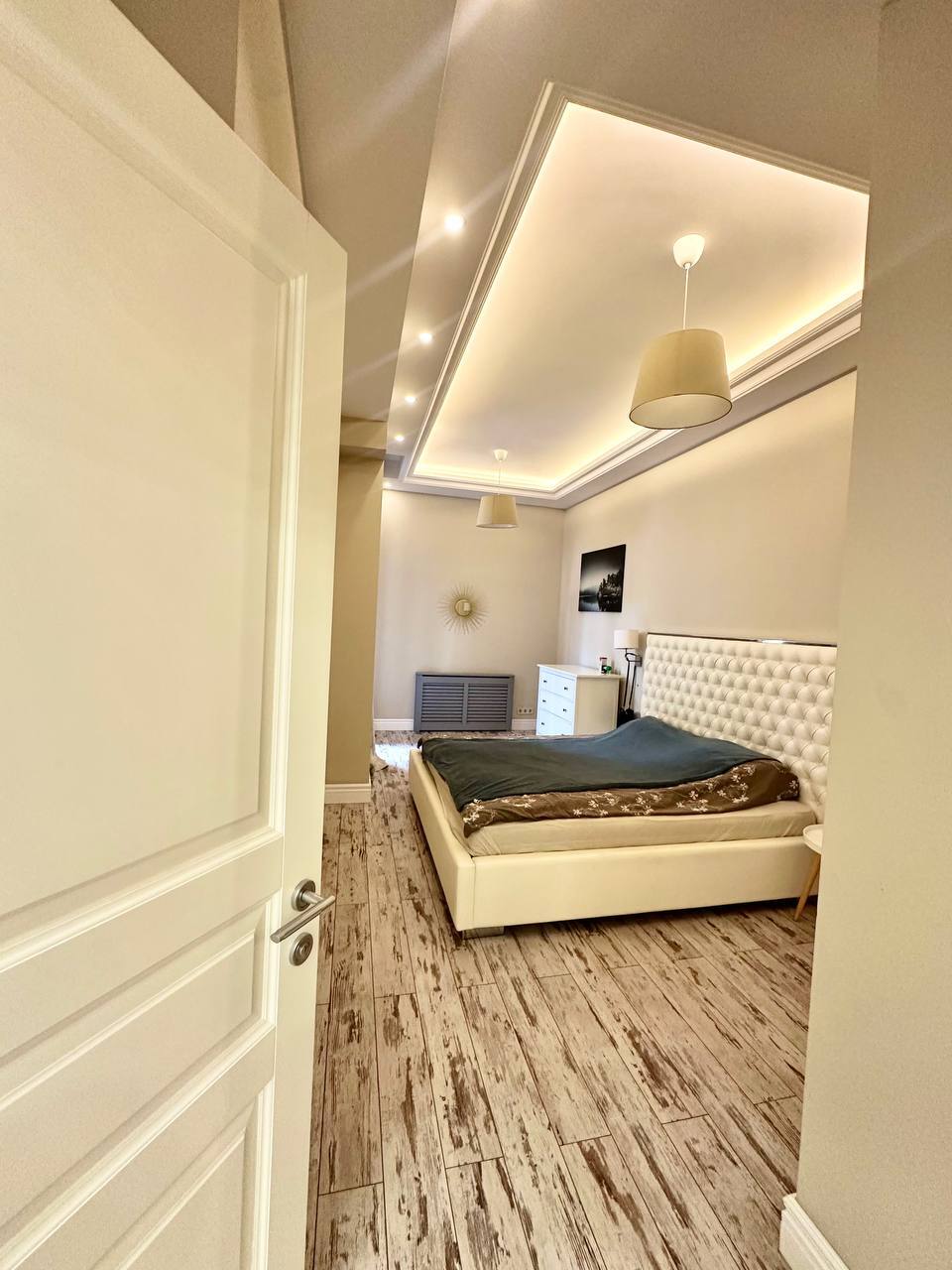 Продажа 3-комнатной квартиры 100 м², Мечникова ул.