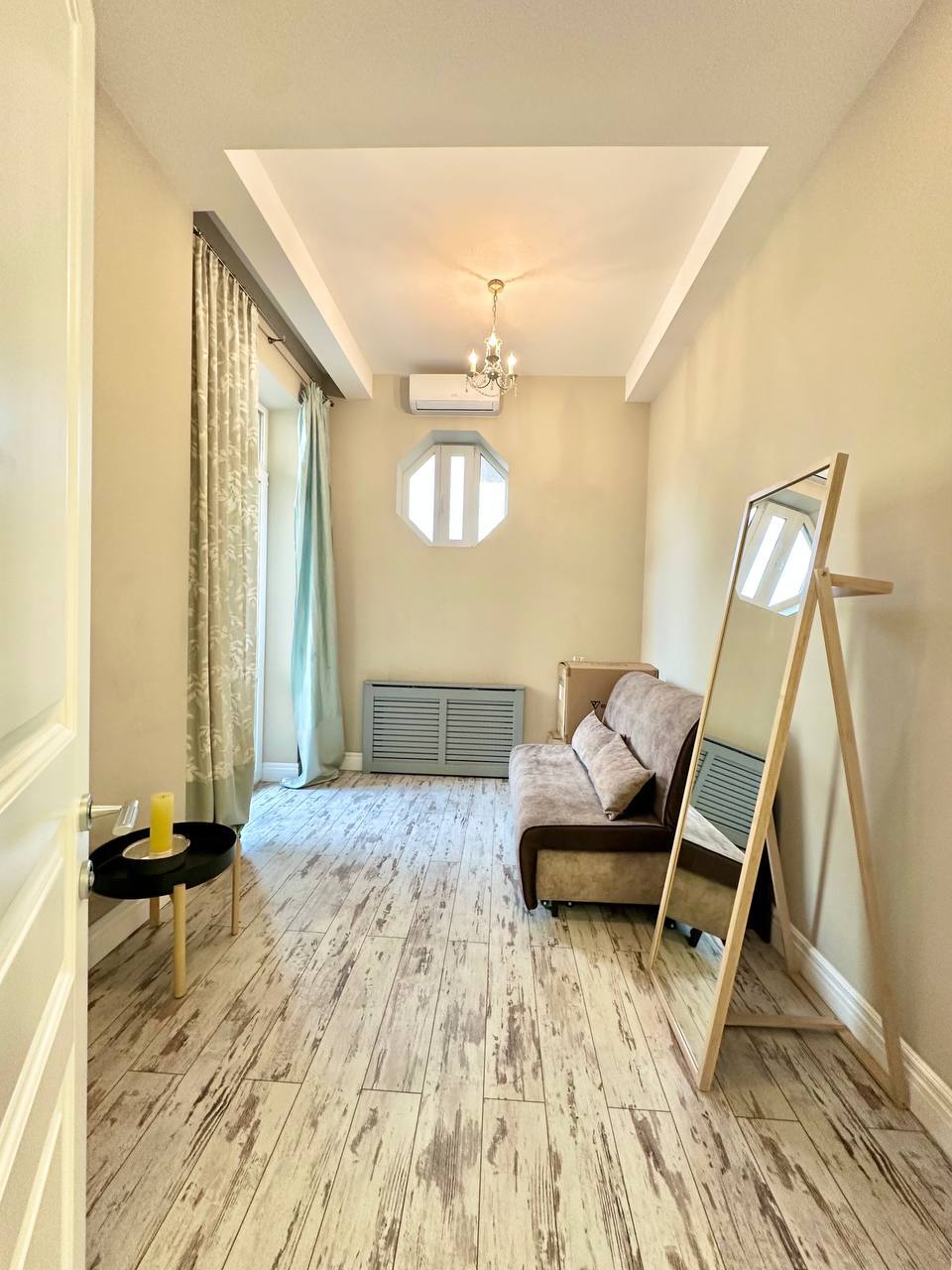 Продажа 3-комнатной квартиры 100 м², Мечникова ул.