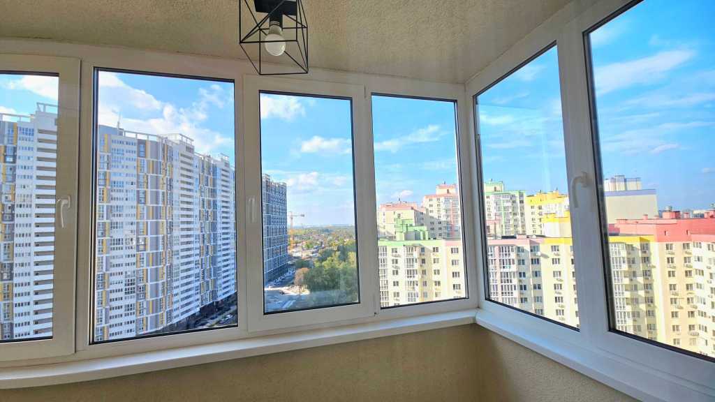Продажа 1-комнатной квартиры 42 м², Андрея Аболмасова ул., 4а