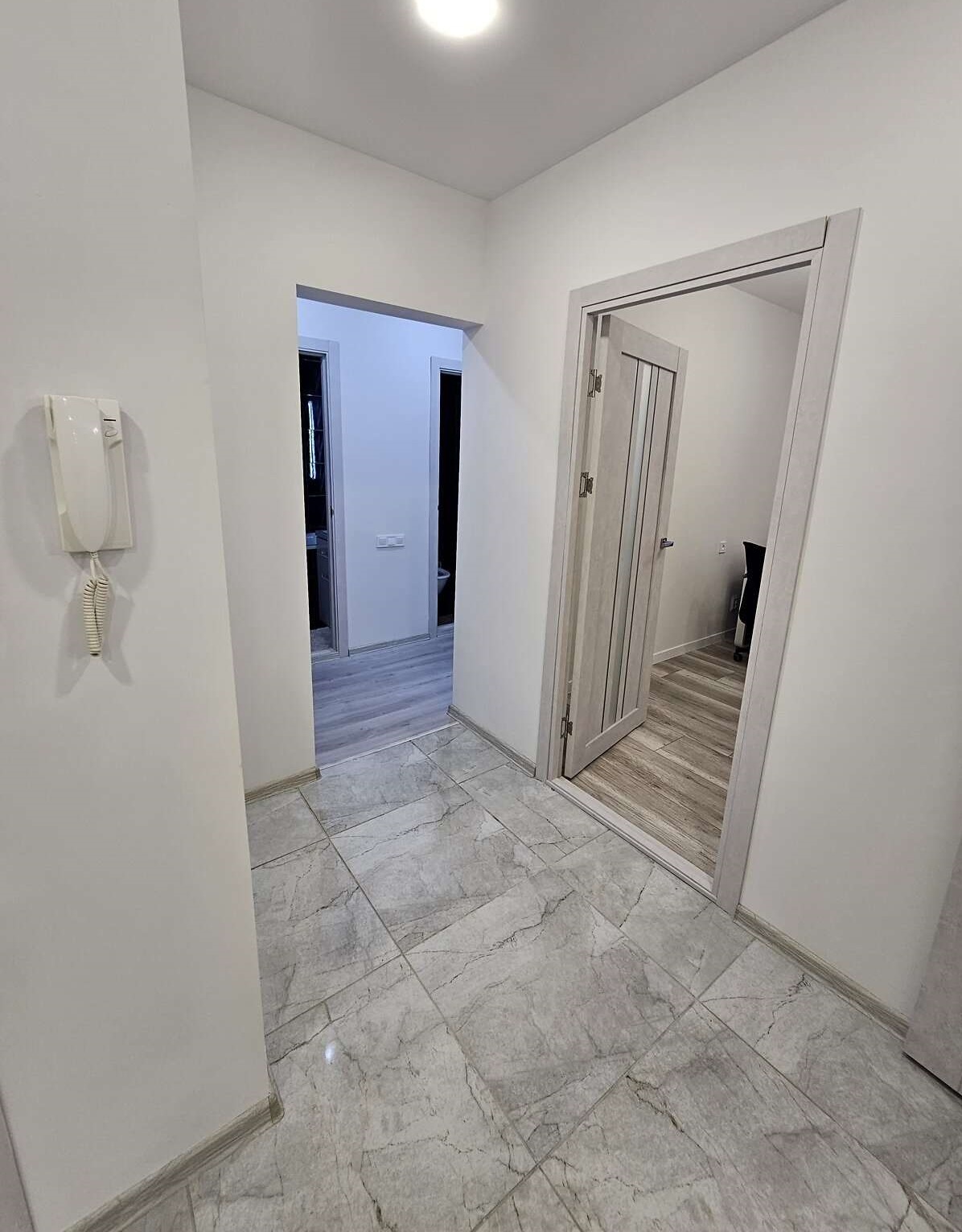 Продажа 3-комнатной квартиры 75 м², Крымская ул., 82