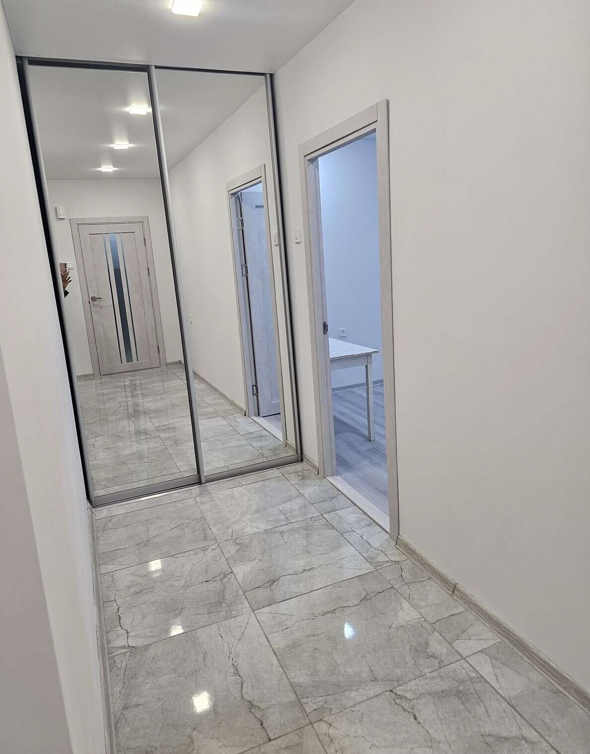 Продажа 3-комнатной квартиры 75 м², Крымская ул., 82