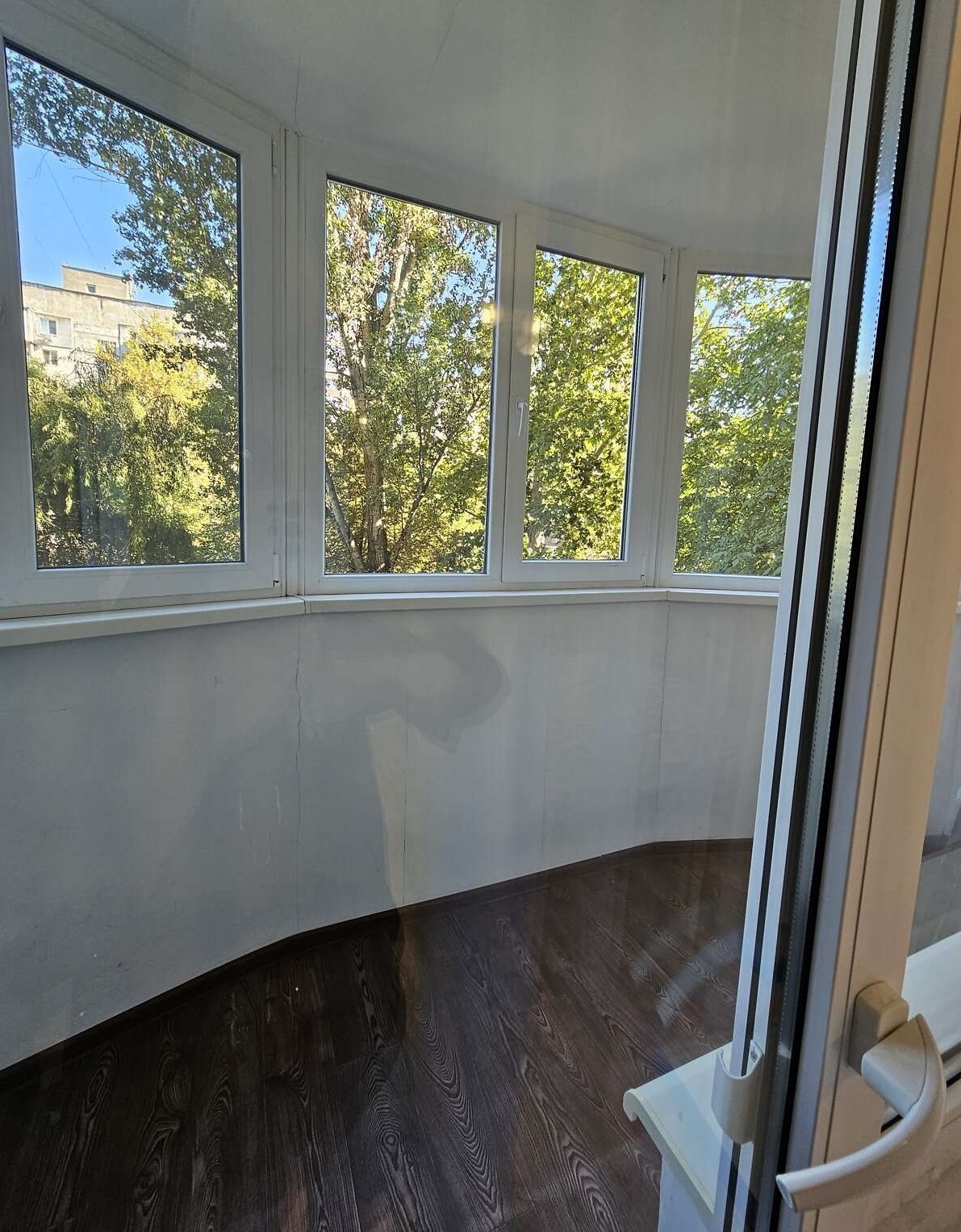 Продажа 3-комнатной квартиры 75 м², Крымская ул., 82