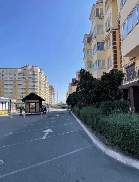 Продаж 2-кімнатної квартири 65.6 м², Тарасівська вул., 1
