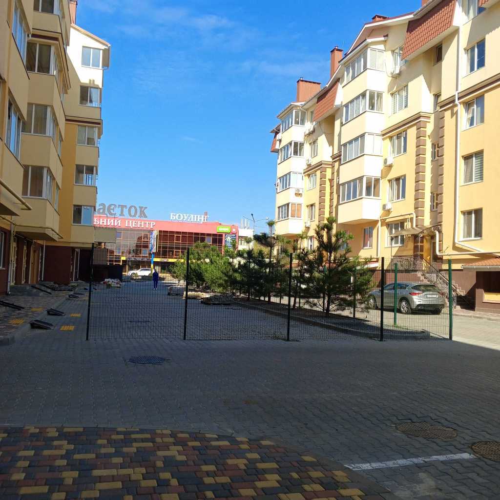 Продаж 2-кімнатної квартири 65.6 м², Тарасівська вул., 1