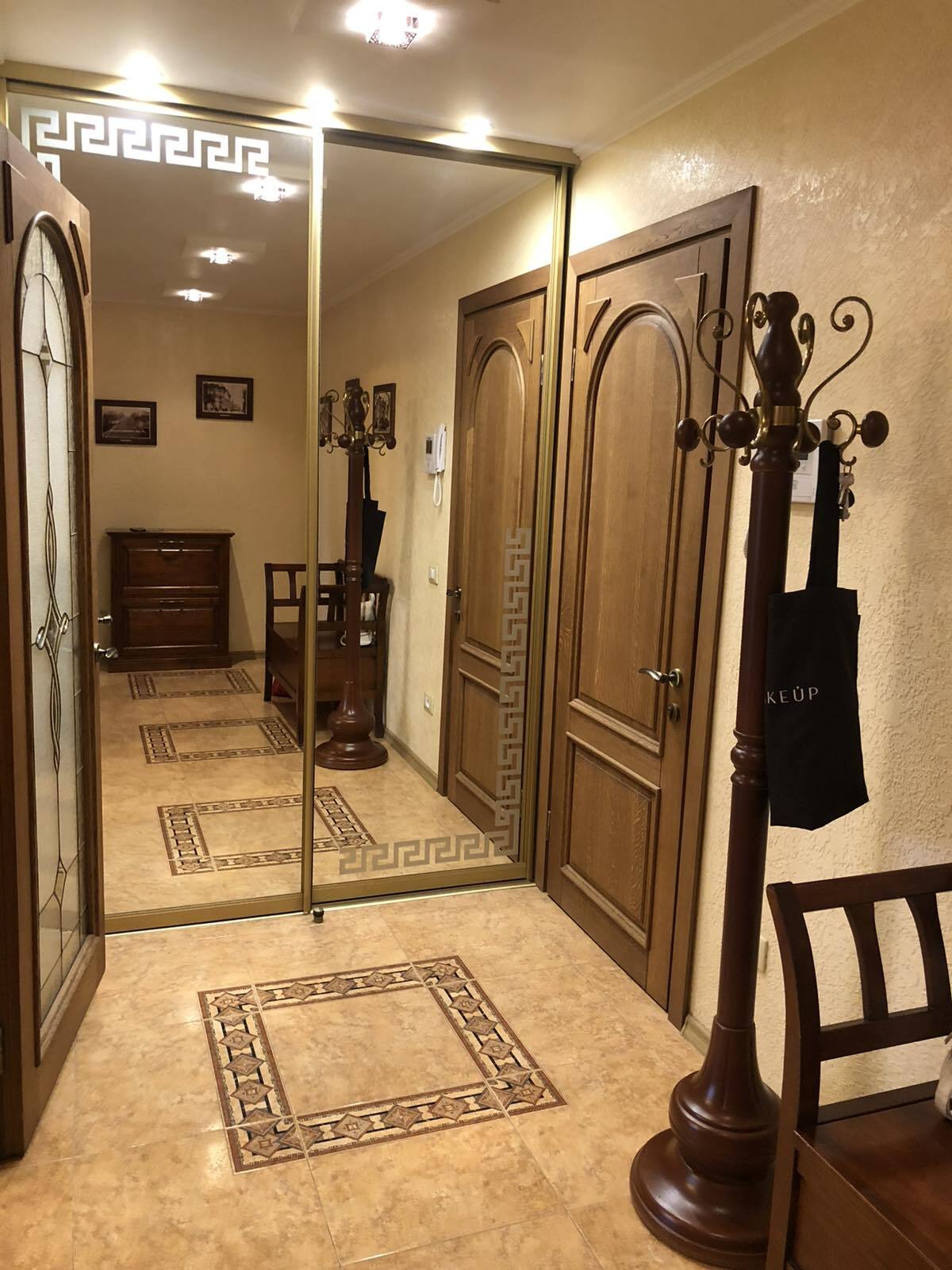 Продажа 3-комнатной квартиры 70 м², Невского Александра ул.