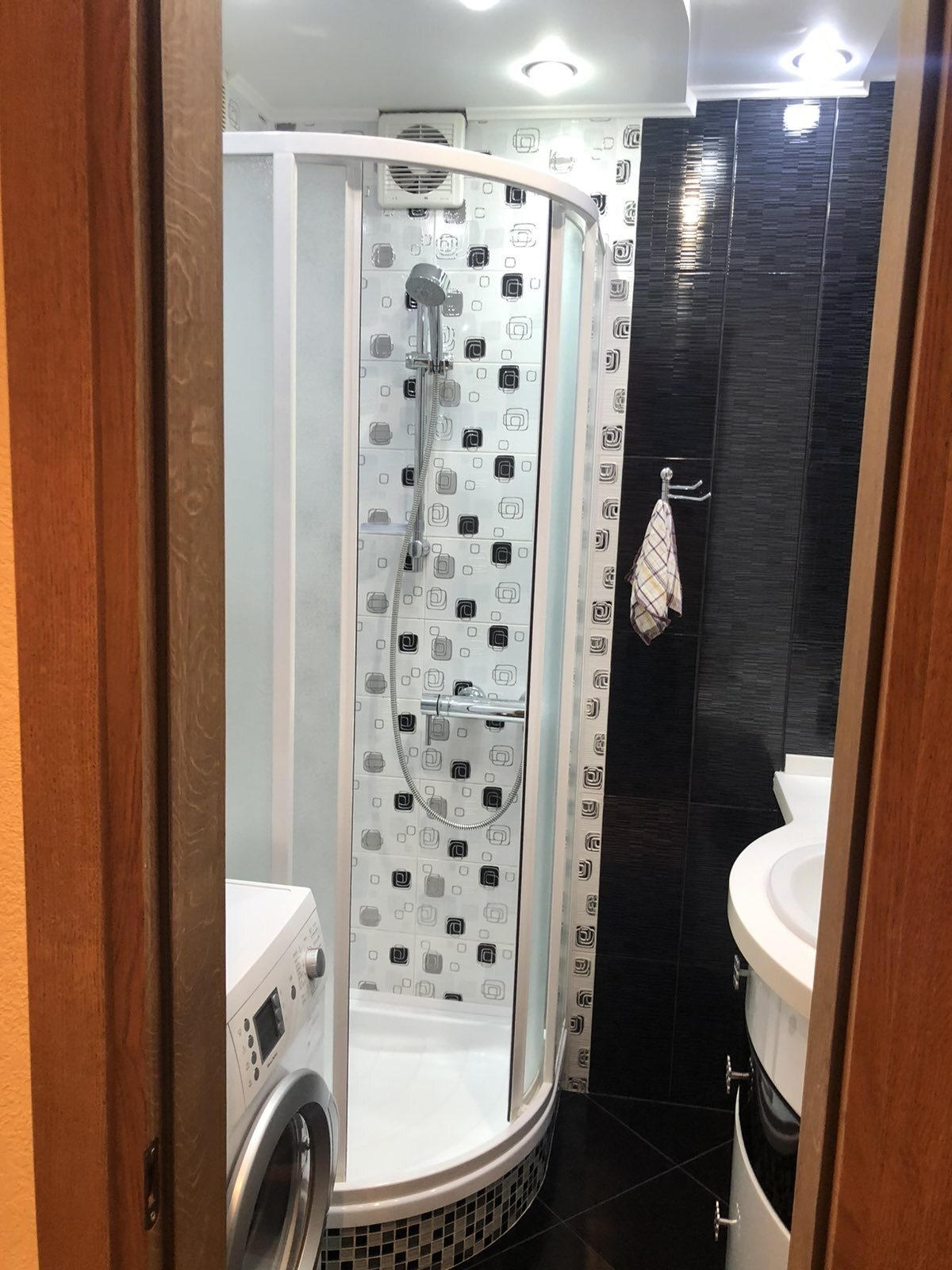 Продажа 3-комнатной квартиры 70 м², Невского Александра ул.