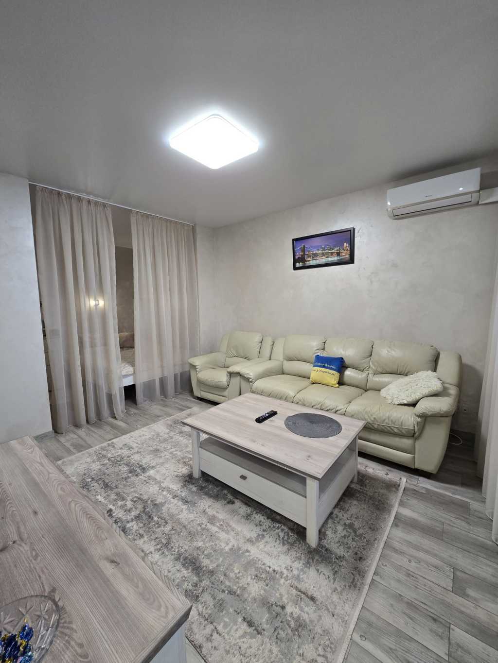 Продаж 1-кімнатної квартири 40 м², Плиткова вул., 92