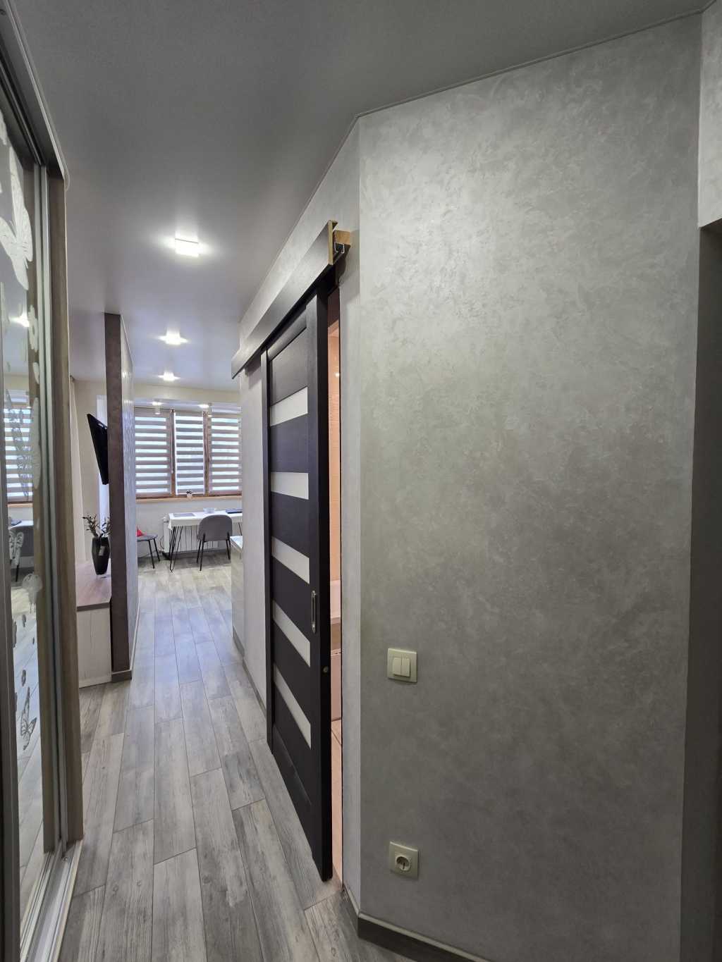 Продаж 1-кімнатної квартири 40 м², Плиткова вул., 92