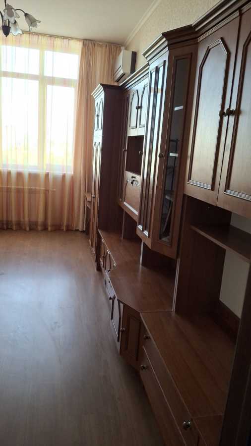 Оренда 1-кімнатної квартири 45 м², Гната Хоткевича вул., 8