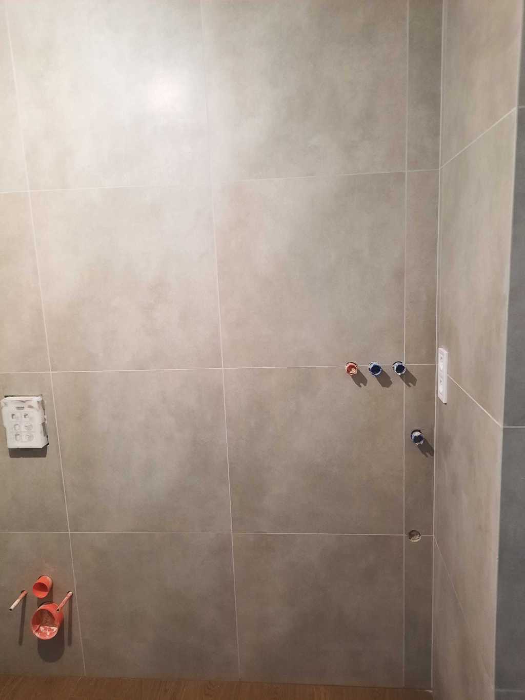 Продаж 1-кімнатної квартири 46.4 м², Мальовнича вул., 3