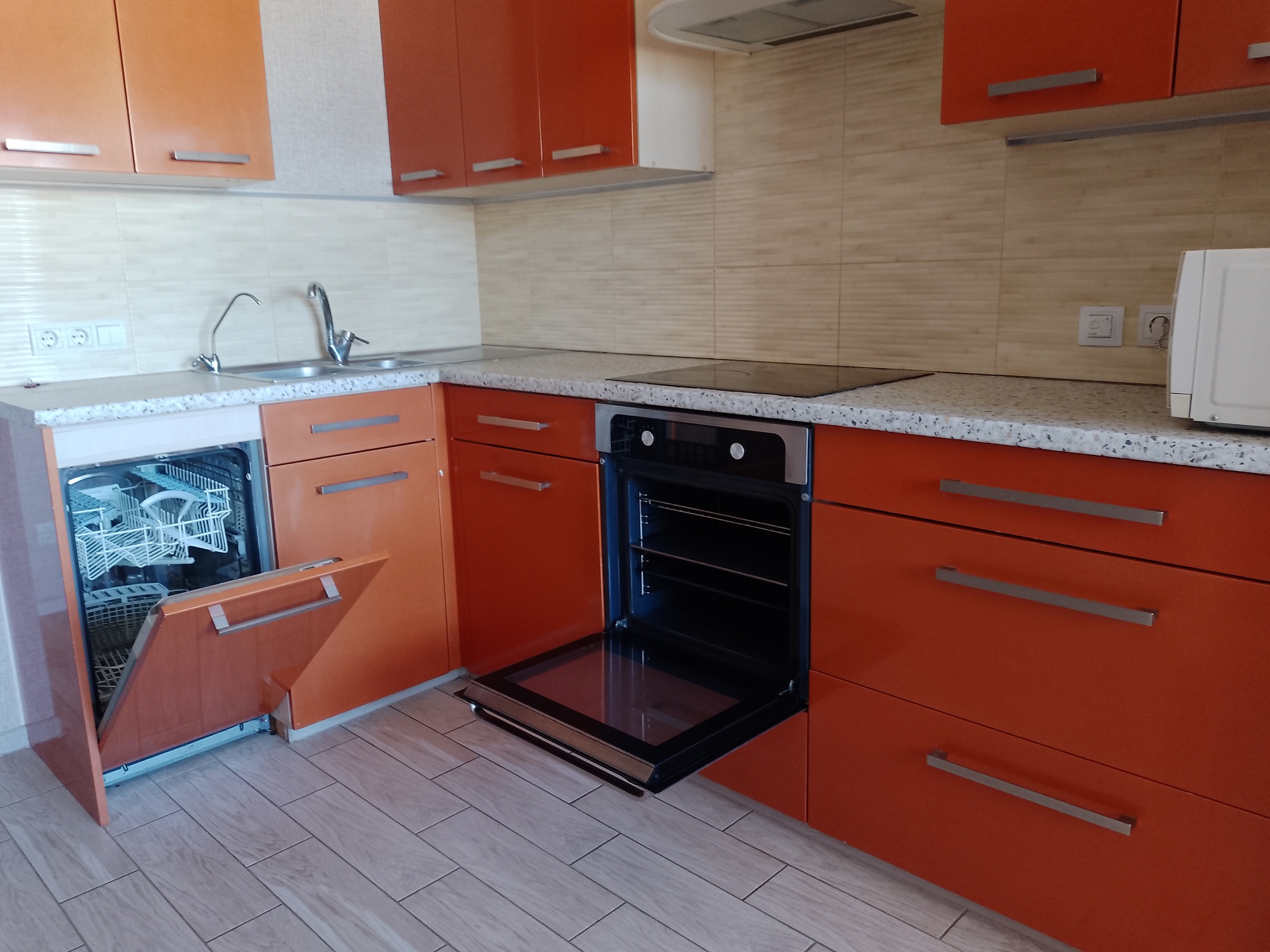 Продаж 2-кімнатної квартири 40 м², Клавдіївська вул., 40Г