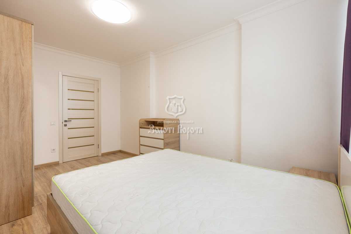 Продаж 3-кімнатної квартири 81.3 м², Правди просп., 41А