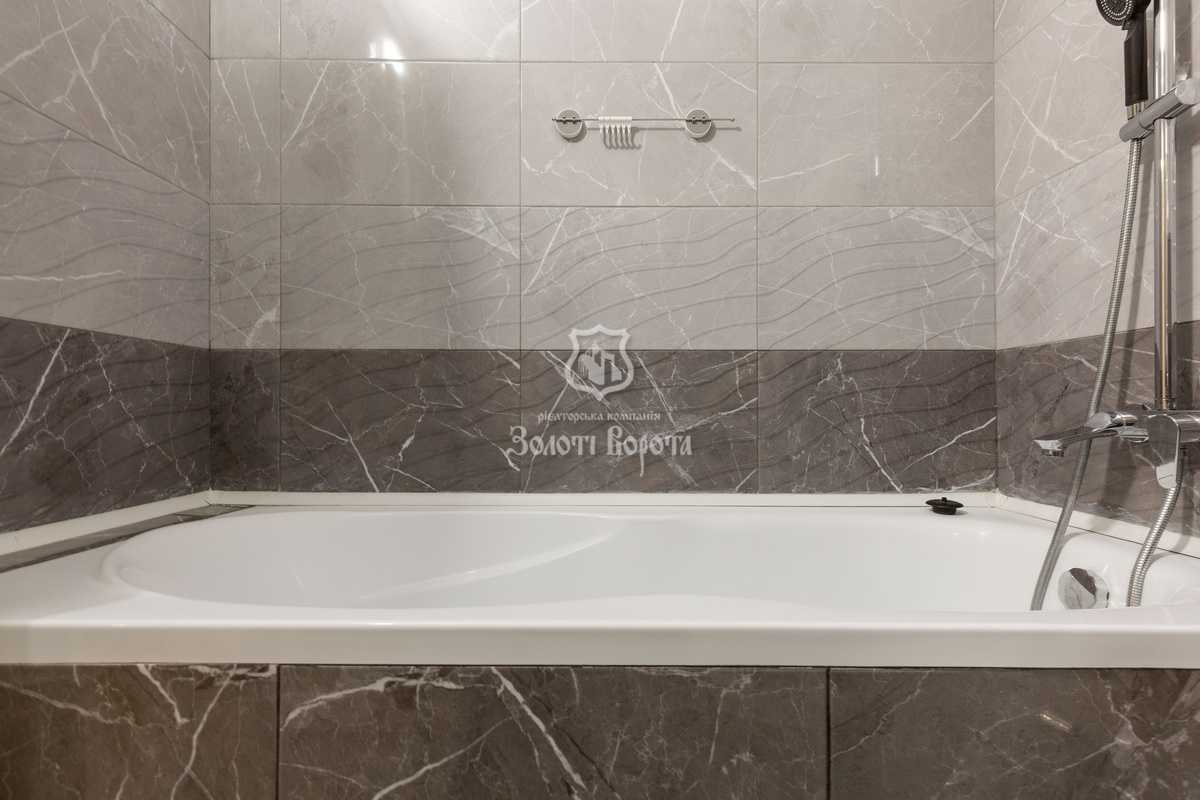 Продаж 3-кімнатної квартири 81.3 м², Правди просп., 41А