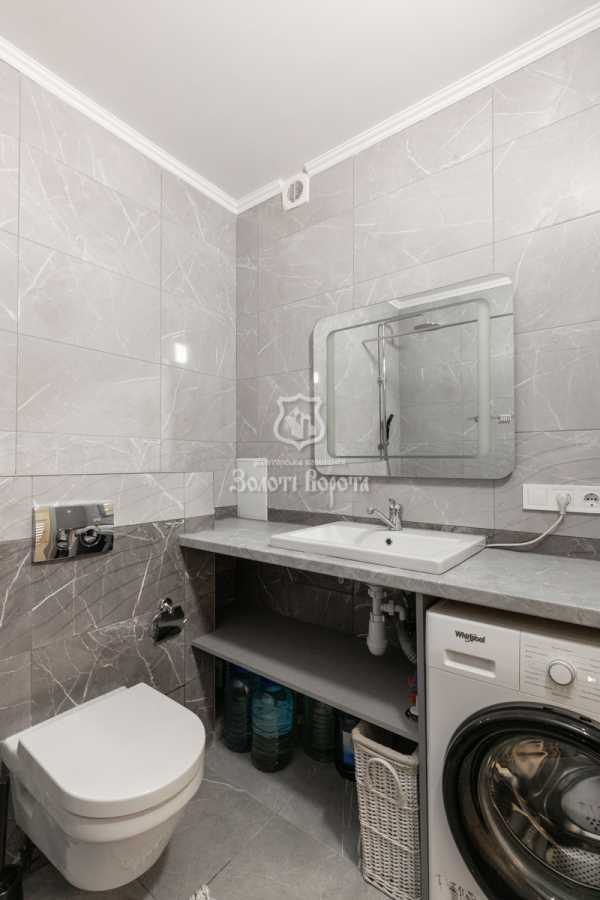 Продаж 3-кімнатної квартири 81.3 м², Правди просп., 41А