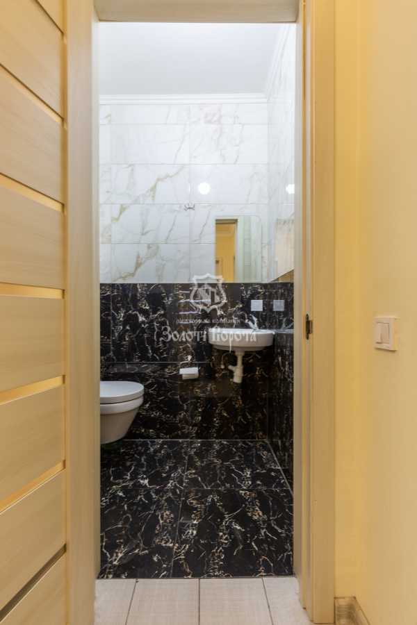 Продаж 3-кімнатної квартири 81.3 м², Правди просп., 41А