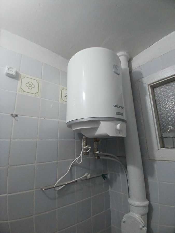 Оренда 2-кімнатної квартири 43 м², Верховної Ради бул., 14