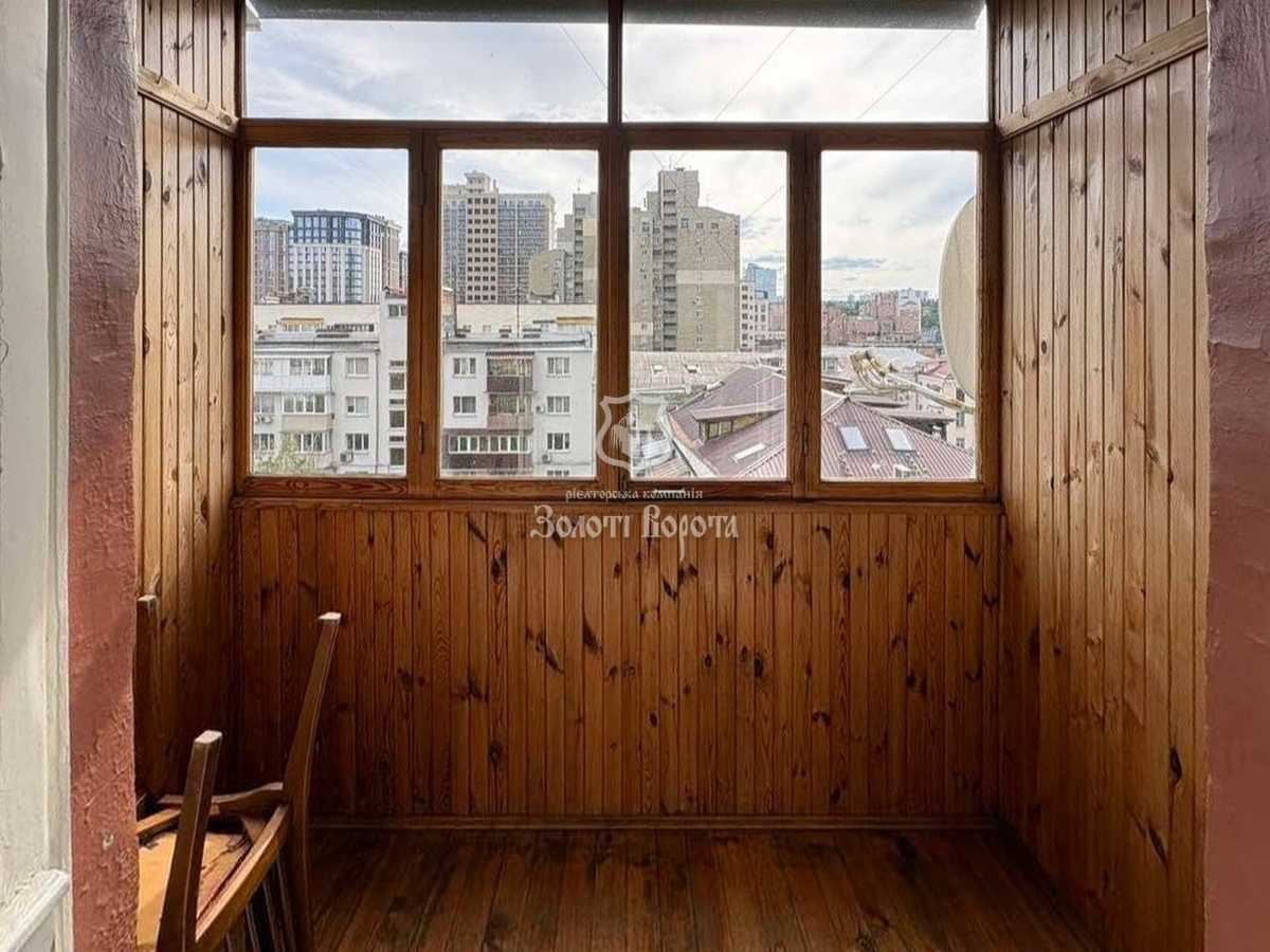 Продаж 3-кімнатної квартири 70 м², Предславинська вул., 26А