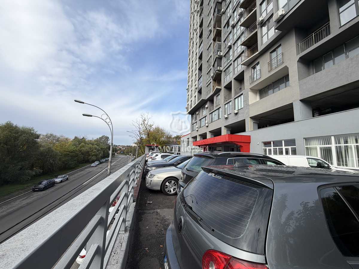 Продаж 1-кімнатної квартири 43.9 м², Володимира Брожка вул., 70