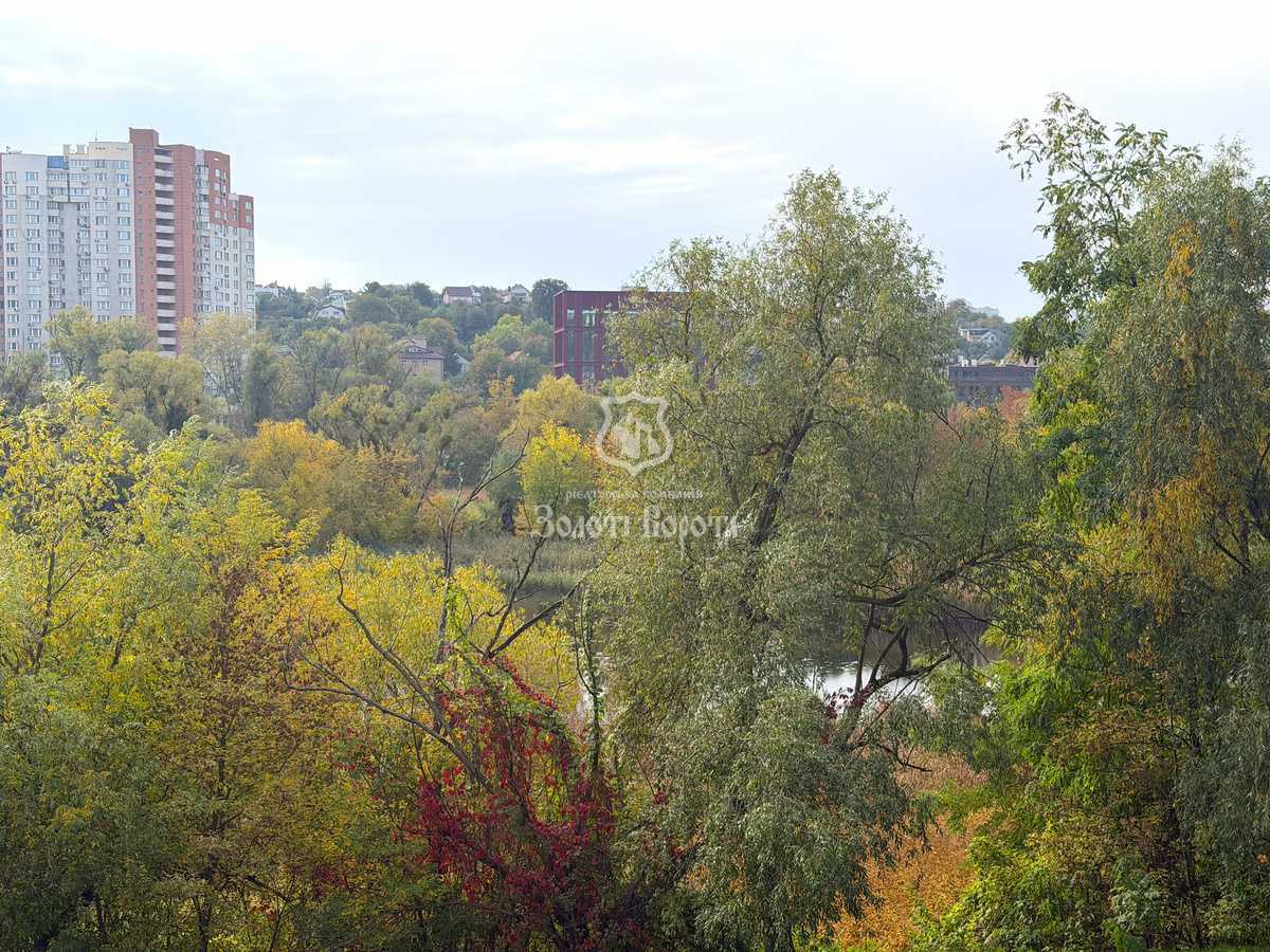 Продаж 1-кімнатної квартири 43.9 м², Володимира Брожка вул., 70