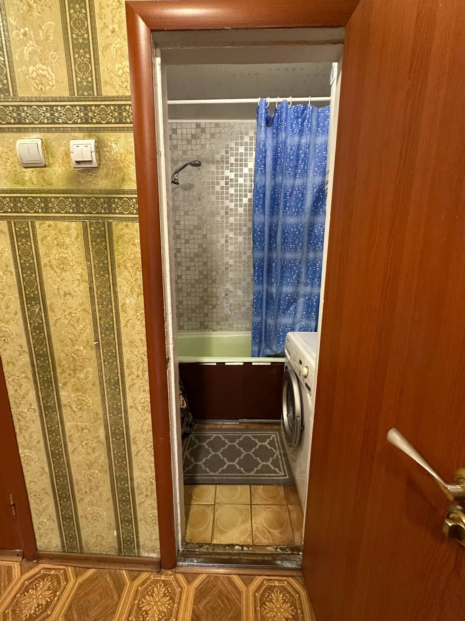 Продажа 3-комнатной квартиры 65 м², Запорожское шоссе