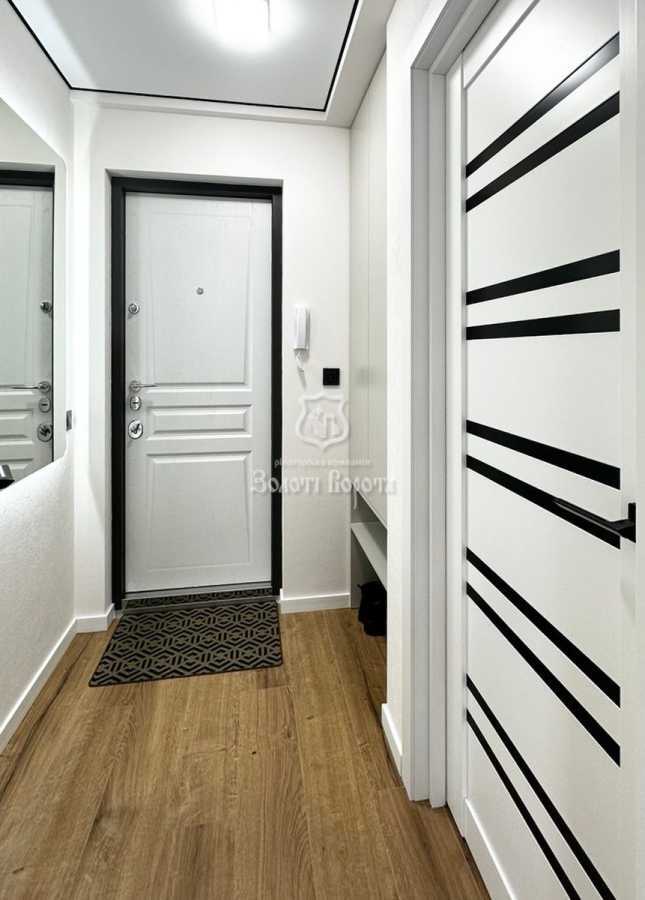 Продаж 1-кімнатної квартири 31.9 м², Берестейський, 19
