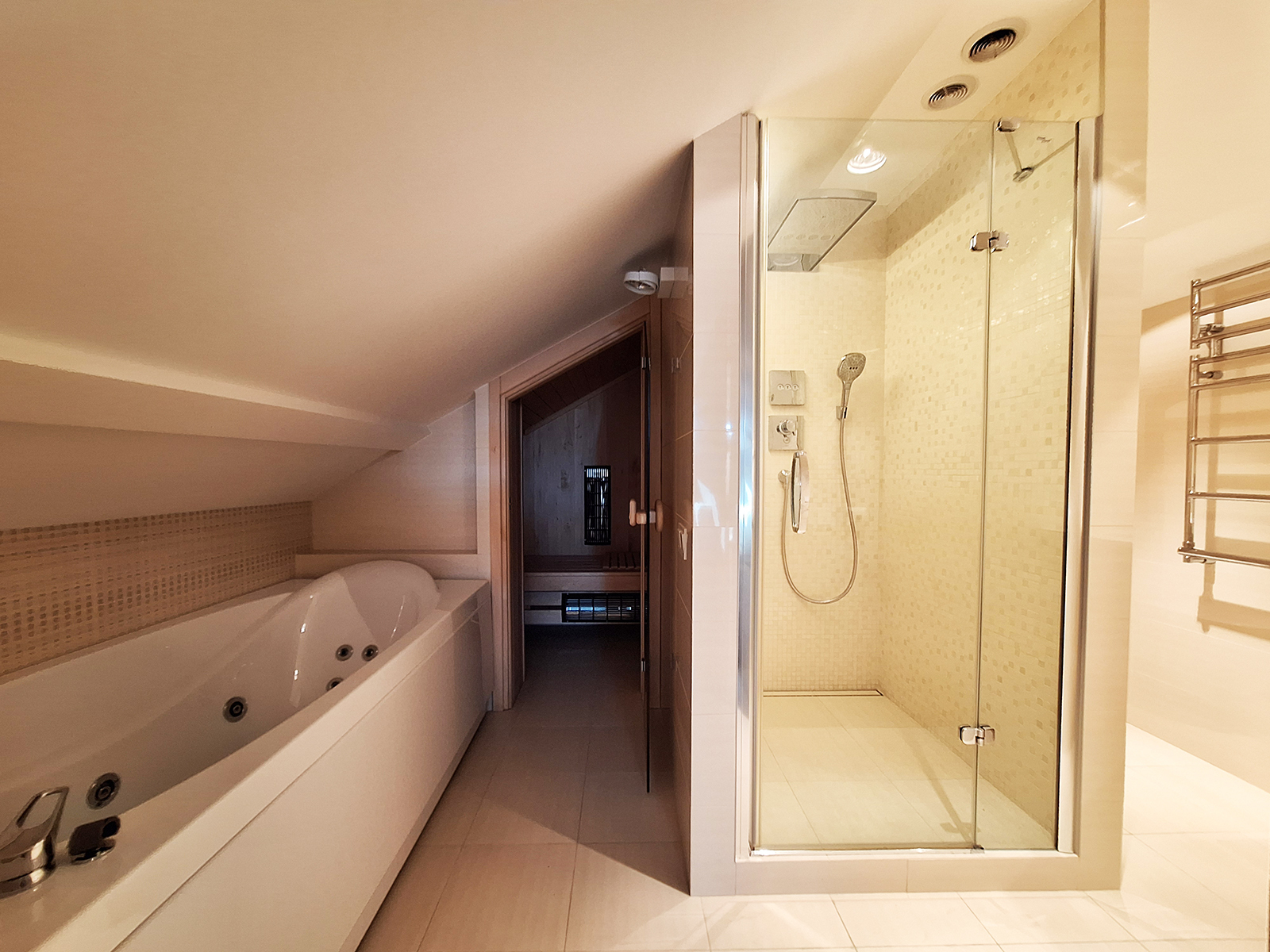 Аренда 2-комнатной квартиры 160 м², Регенераторная ул., 4, КОРПУС 15