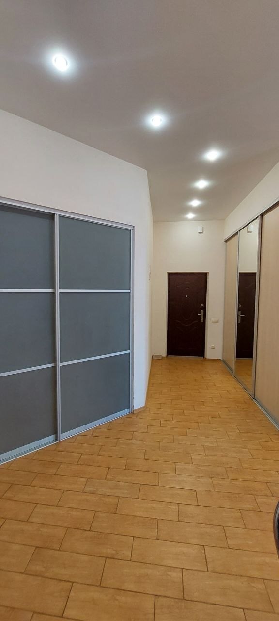 Оренда 1-кімнатної квартири 80 м², Генуэзская вул., 36
