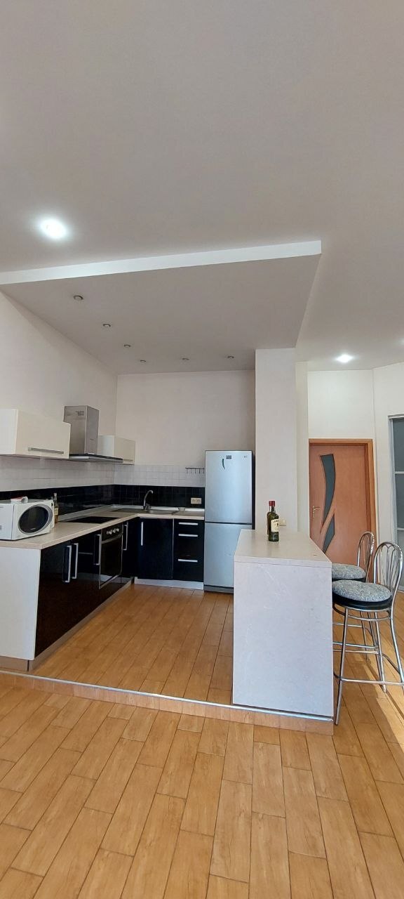 Оренда 1-кімнатної квартири 80 м², Генуэзская вул., 36