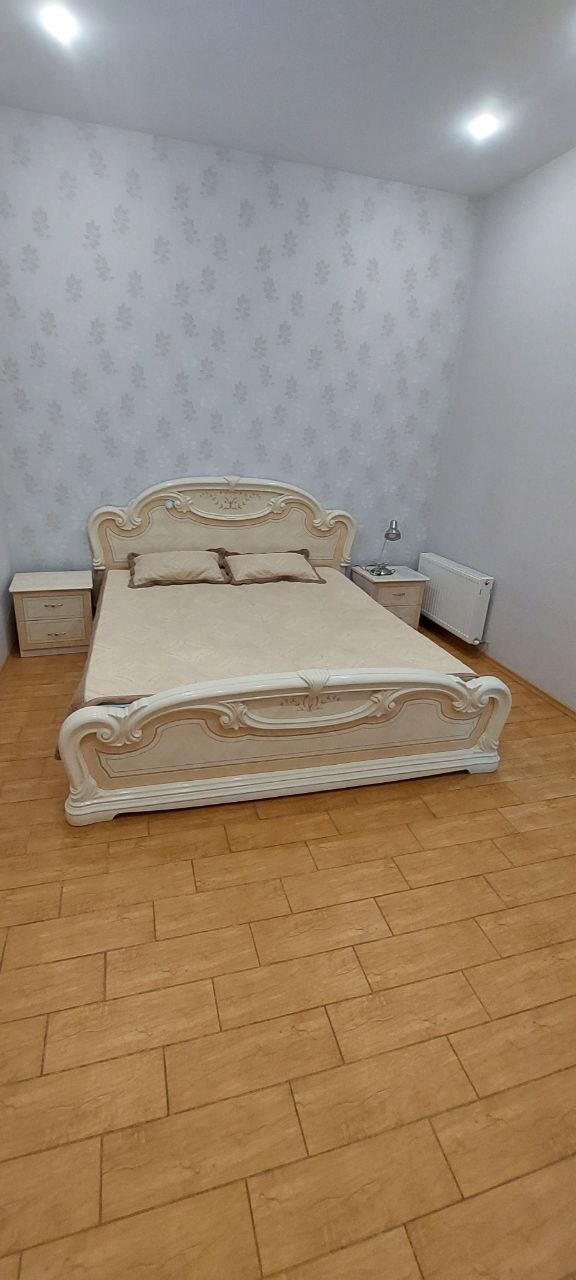 Оренда 1-кімнатної квартири 80 м², Генуэзская вул., 36